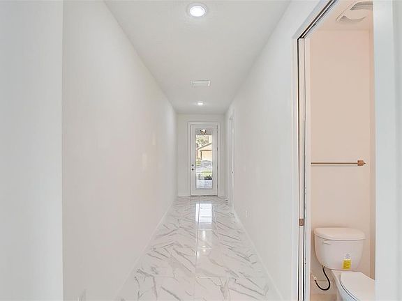 3rd image of 3889 Walker Rd