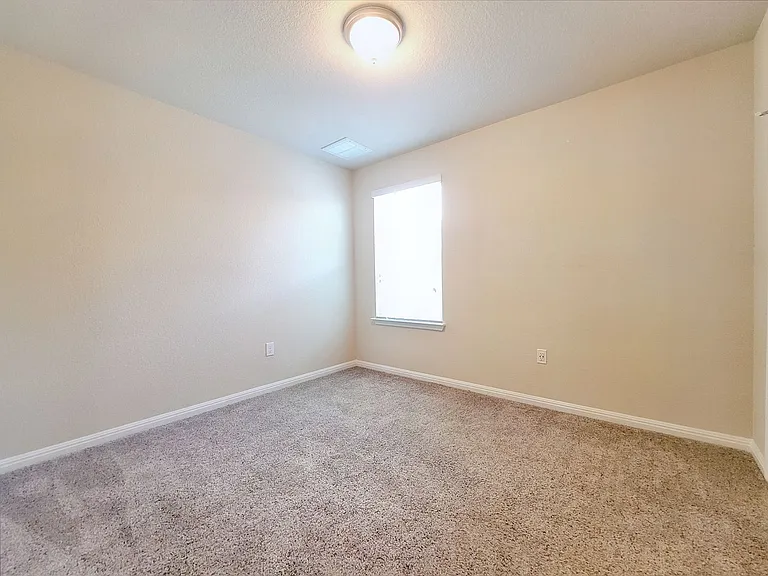 1308 Fairhaven Gtwy — Photo 12