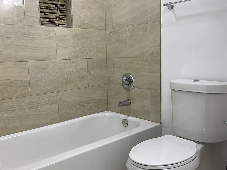 Tricross Dr — Photo 3