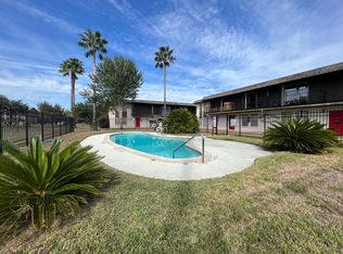 206 N. Montevideo Ave., Edinburg, TX 78541