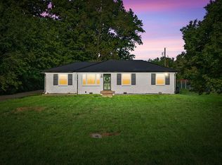 10 Bunker Hill Rd, Clarksville, TN 37042