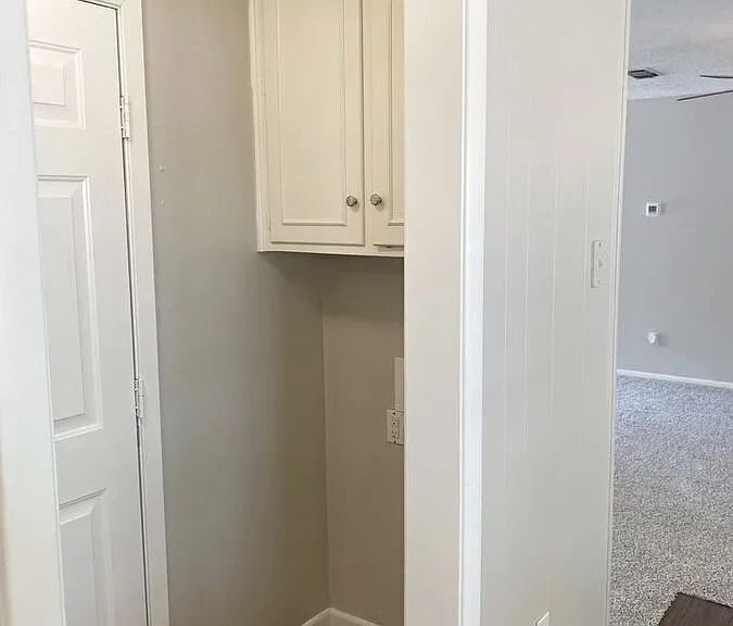 5520 Galway Ln — Photo 8