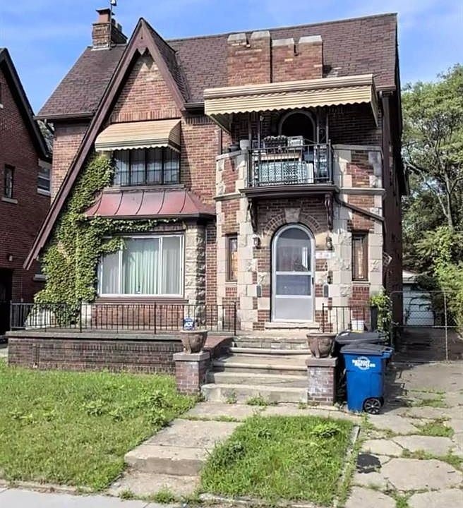 1st image of 17565 Stoepel St