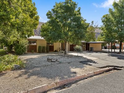 231 S Main St, Hurricane, UT, 84737