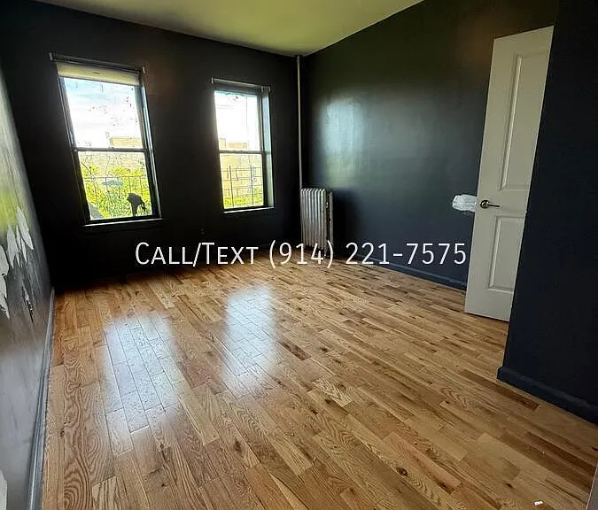 2654 Marion Ave #4RS — Photo 5