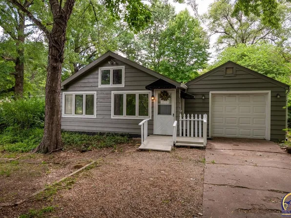1845 SW Wayne Ave, Topeka, KS 66604