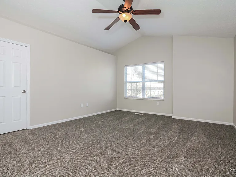 1704 Old Silo Dr — Photo 12