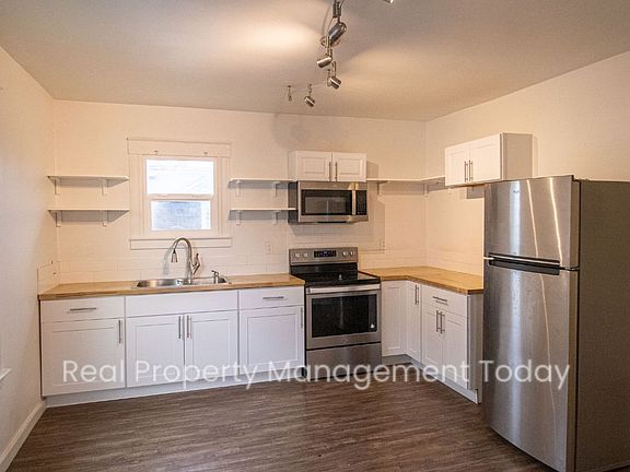 3rd image of 621-623 S Sprague Ave #621-B
