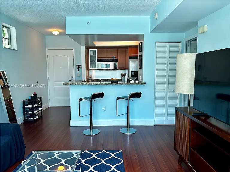 110 Washington Ave #2512 — Photo 2