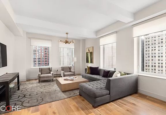 3rd image of 93 Worth St Suite 906