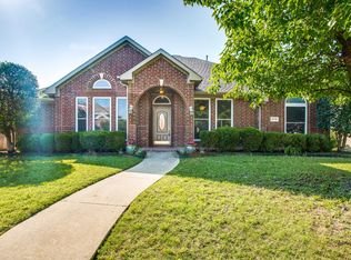 5710 Antioch Dr, Rowlett, TX 75089