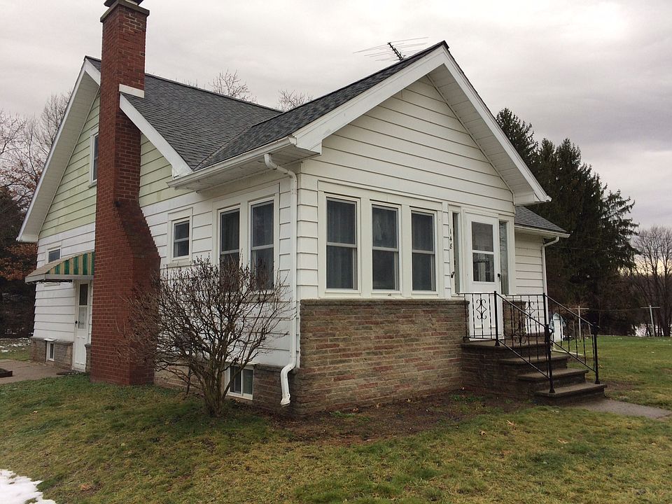 1st image of 148 Vista Dr