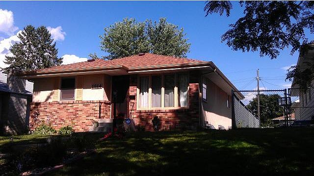 1st image of 1614 Western Ave N