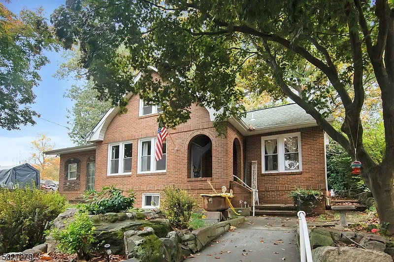 34 Oliver Pl photo 1