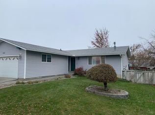 2301 W 26th Pl, Kennewick, WA 99337