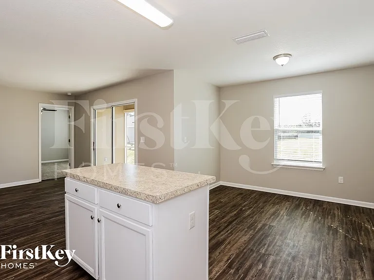 77791 Lumber Creek Blvd — Photo 5