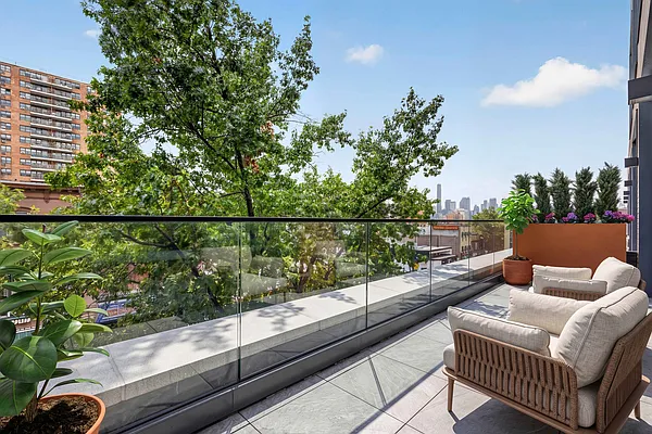 445 Fifth Avenue #3A
