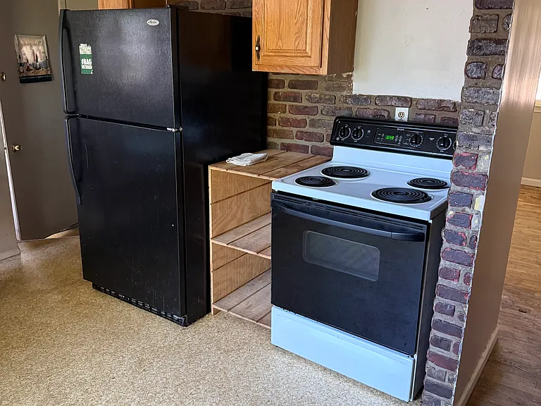 2380 Pineridge Ct — Photo 7