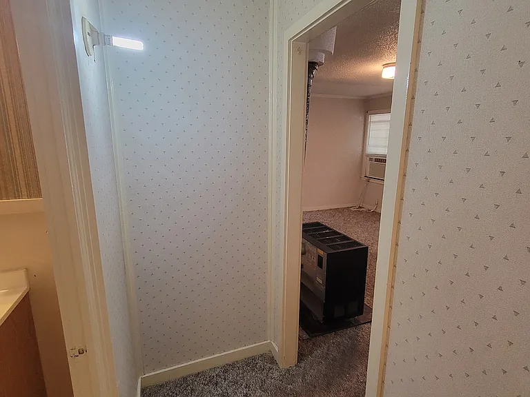 4030 E Whitney Ln — Photo 10