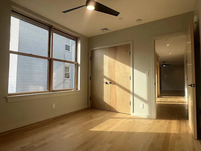 145 Willow St #2 — Photo 9