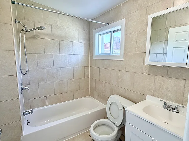 1514 Arrott St #3 — Photo 7