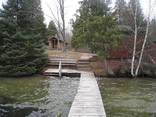 1st image of 3059 W Albert Ln