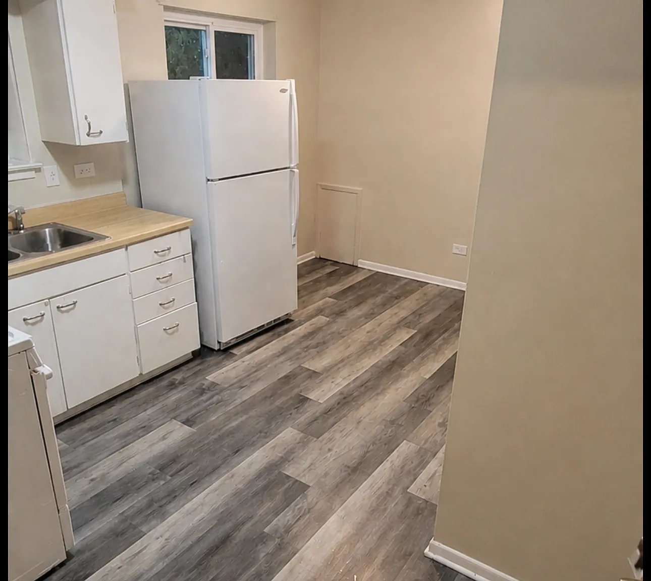 2 bed, 800 sqft, $1,350 — Photo 1