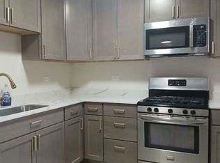 6018 S Saint Lawrence Ave APT 1, Chicago, IL 60637