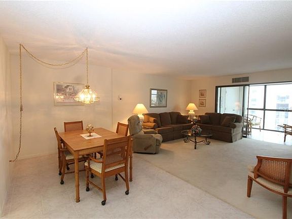 4th image of 855 Bayway Blvd APT 705