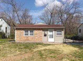10126 Lord Dr, Saint Louis, MO