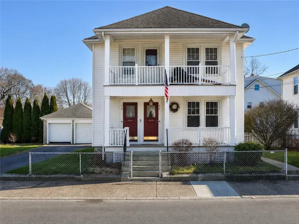 13-15 Cameron St, Pawtucket, RI 02861