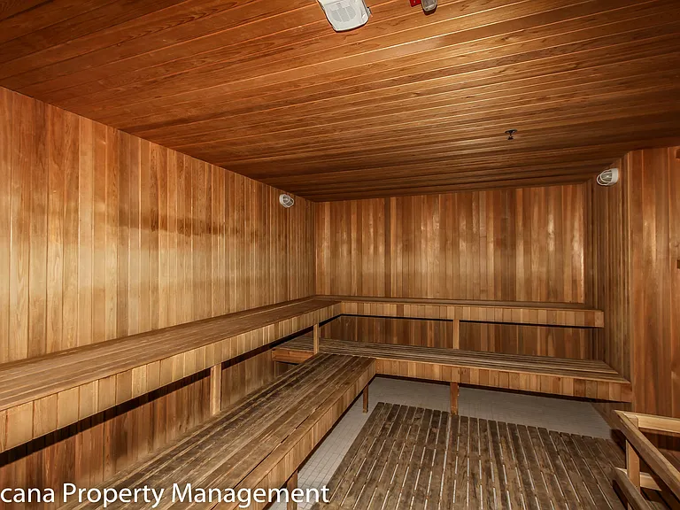 255 Bay St #1008 — Photo 27