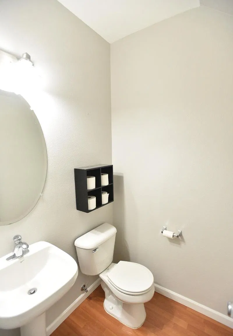 3 bed, 1311 sqft, $2,340 — Photo 4