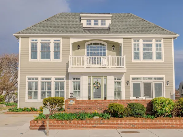 615 Beach Dr N, Cape May, NJ 08204