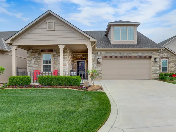 4947 N Prestwick Ave, Bel Aire, KS 67226