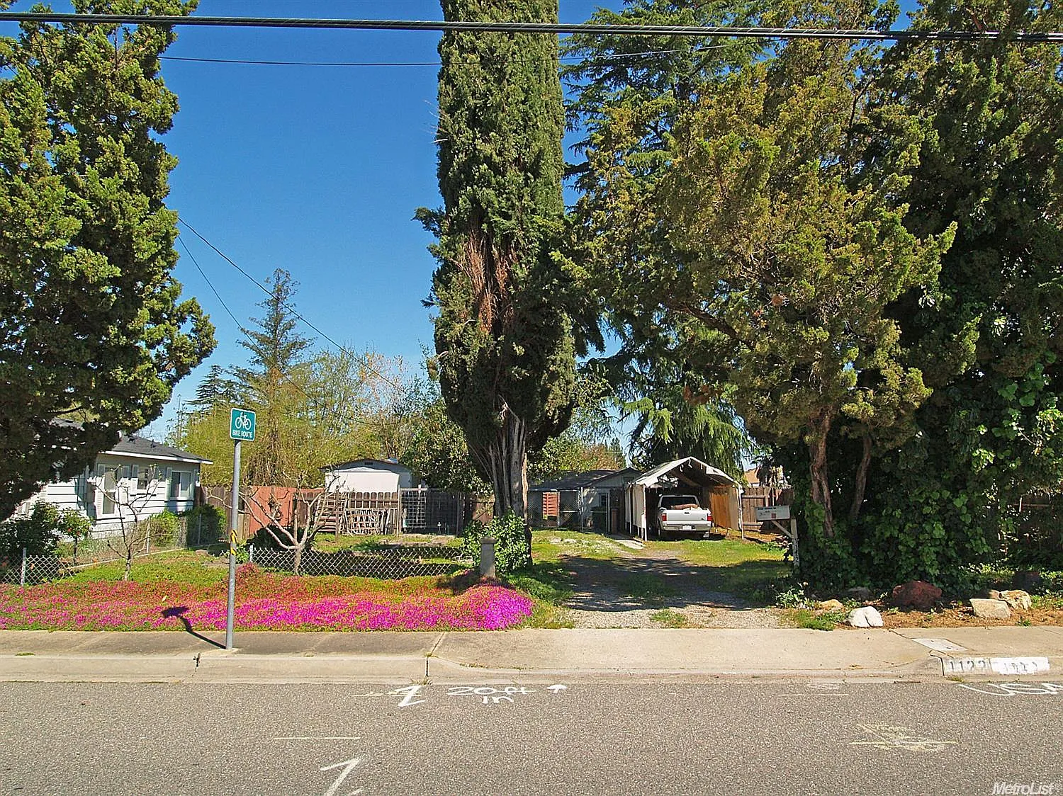 1122 Poplar St photo 1