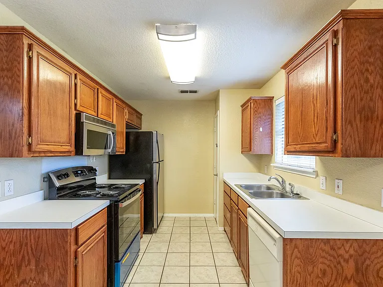 3834 Purdue Ln — Photo 28