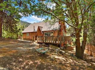 420 Lark Rd, Wrightwood, CA 92397