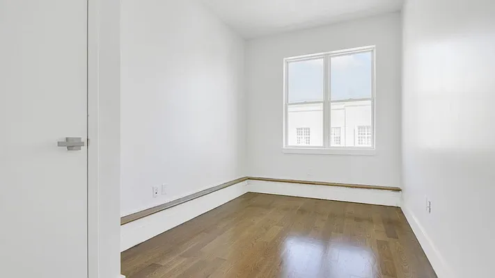 Rented by Nooklyn NYC LLC | media 39