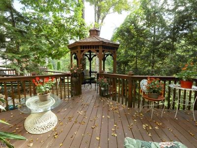 42 Hunters Run, Oakland, NJ, 07436