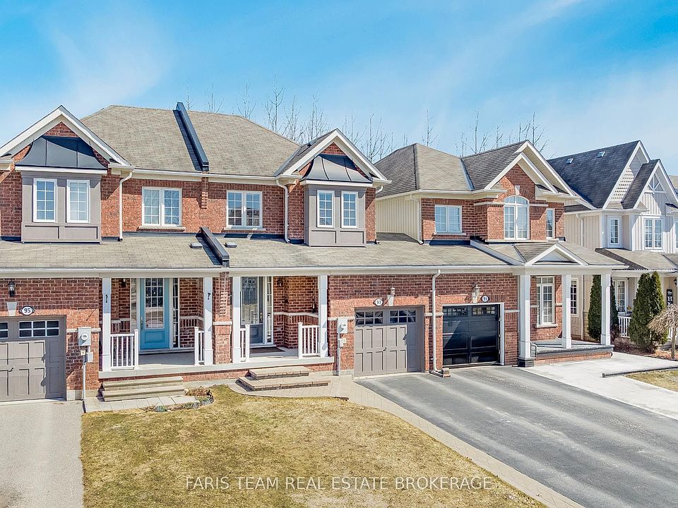 1st image of 93 Collier Cres