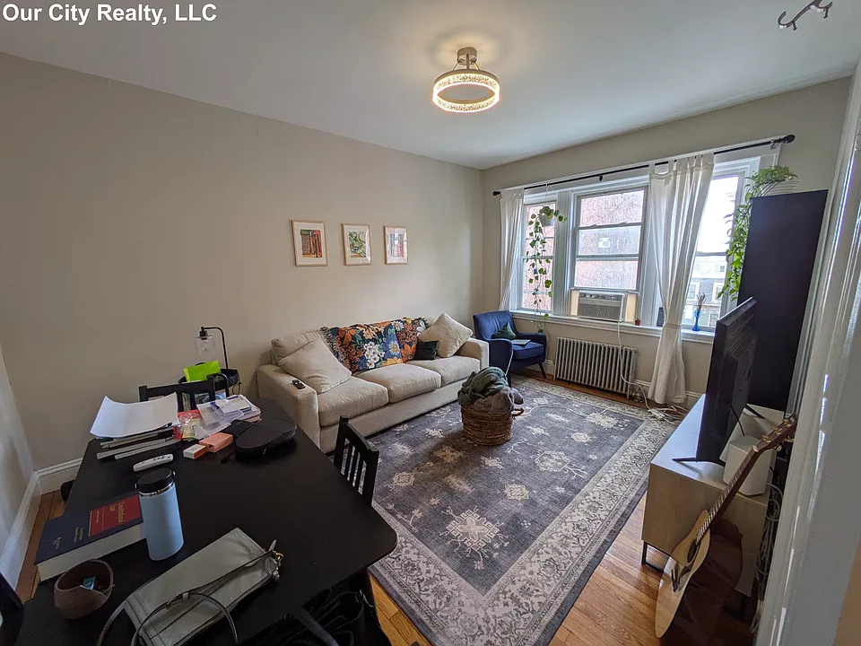 10 Wendell St #18