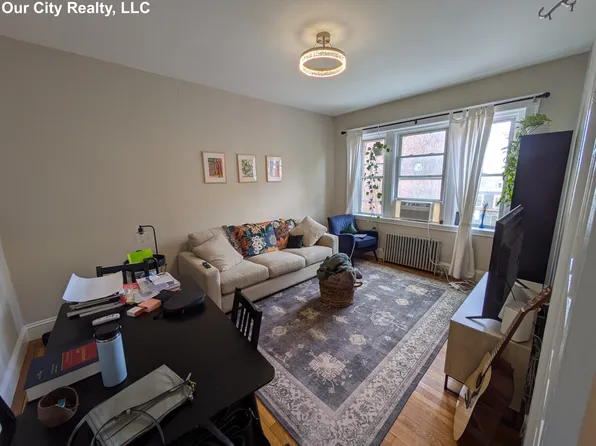 10 Wendell St APT 18, Cambridge, MA 02138