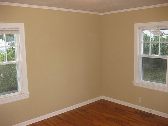 3rd image of 2617 Poly Dr
