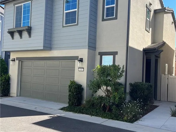 4085 Spring Haven Ln, Corona, CA 92883