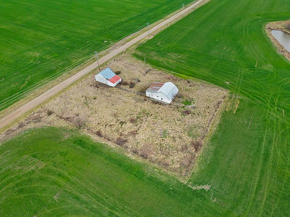 3rd image of 000 S 800 Road