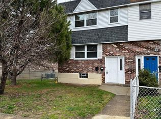 202 Green St FLOOR 2, Holmes, PA 19043