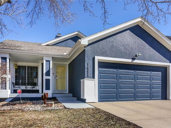 16311 S Central St, Olathe, KS 66062