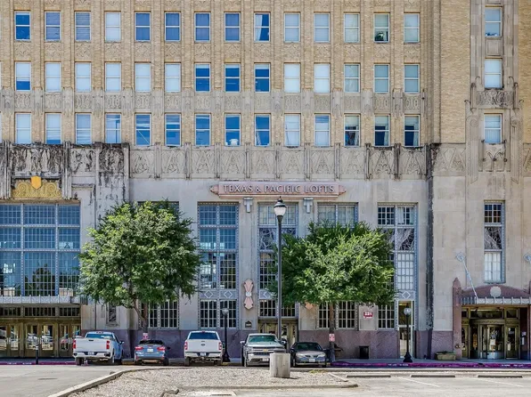 221 W Lancaster Ave Unit 11002, Fort Worth, TX 76102