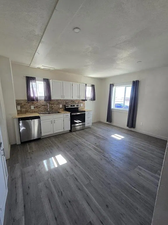 26 S 4th St, Apt B, Montrose, CO 81401 — Photo 1